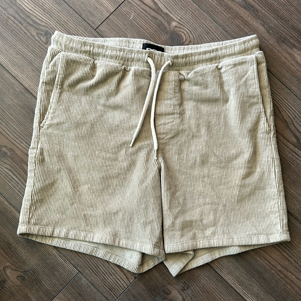 Corduroy RSQ men’s shorts